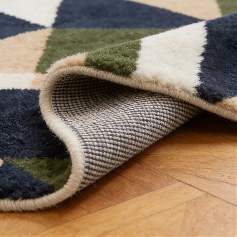 Tapis Berbère Azilal en Laine à Motifs Abstraits Bleu, Rose et Vert