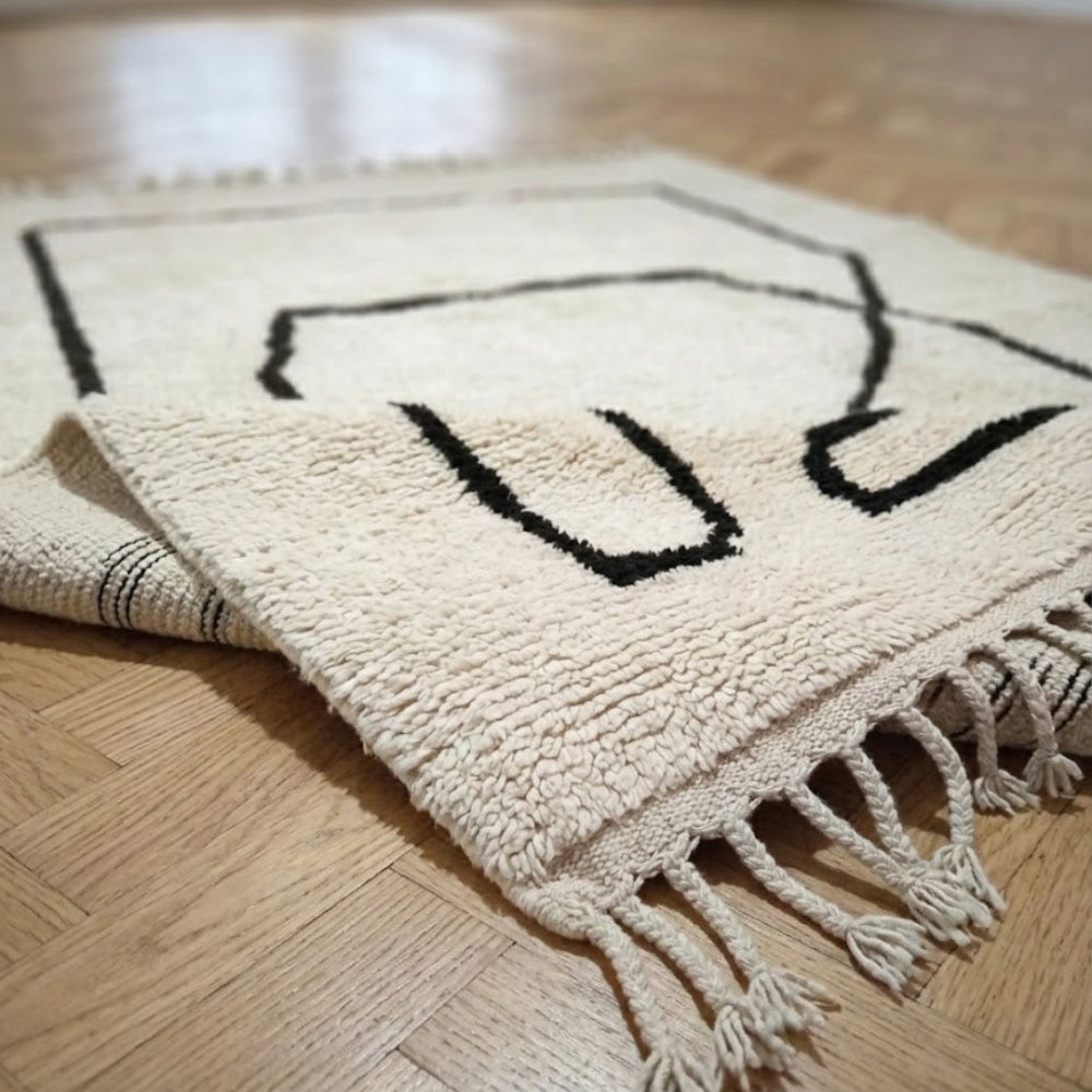 Tapis Berbère Beni Ouarain Fait Main Crème et Noir